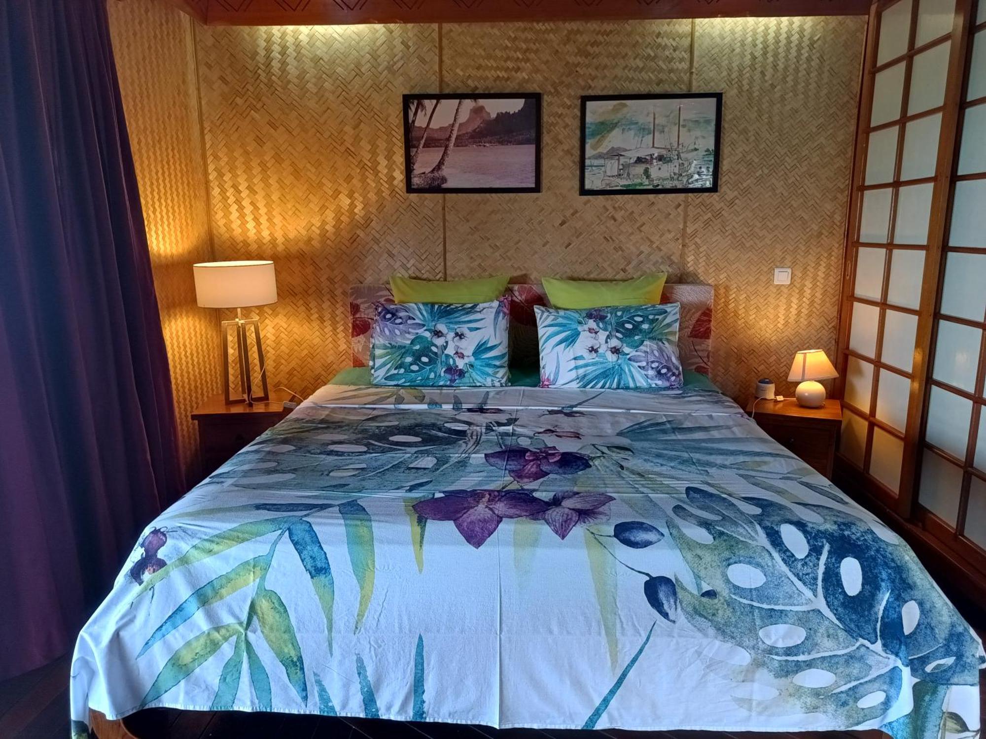Tehuarupe Surf Studios Haapiti エクステリア 写真